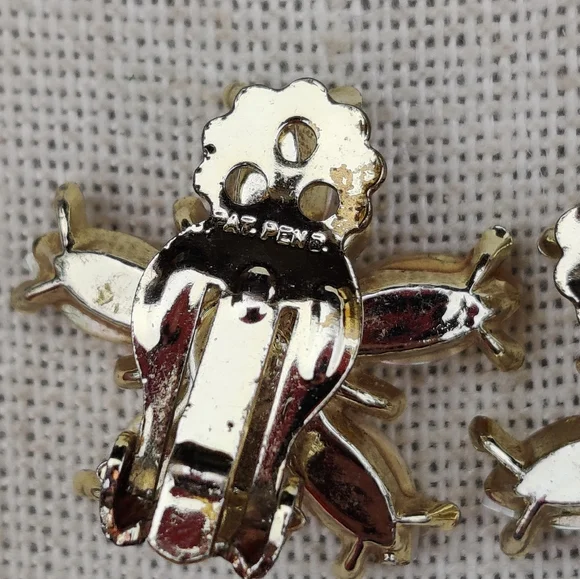 Vintage pat pend mother of pearl crystal flower earrings - Picture 6 of 6